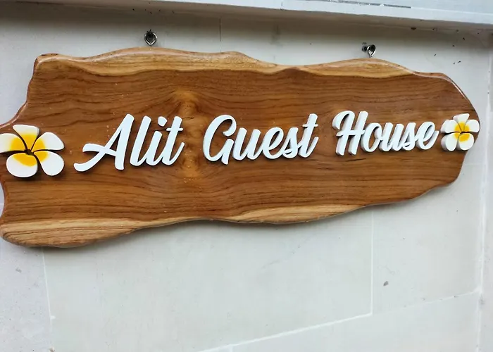 Alit Uluwatu